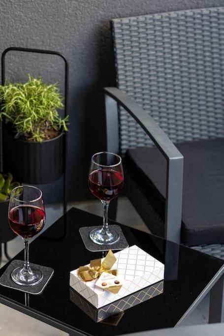 Pier Free Parking And Balcony Apartment Dubrovnik