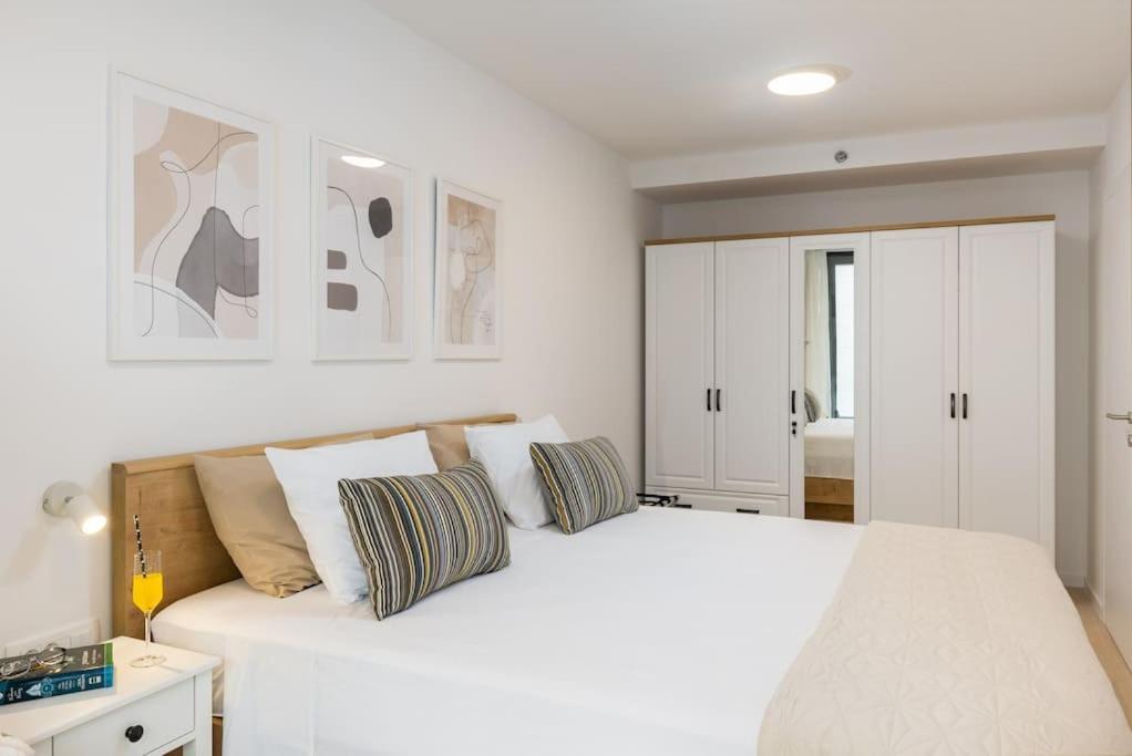 Pier Free Parking And Balcony Apartment Dubrovnik