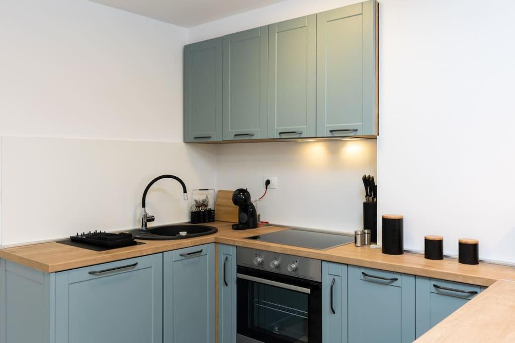 Pier Free Parking And Balcony Apartment Dubrovnik