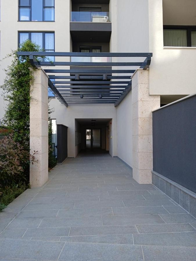 Apartment Pier Free Parking And Balcony *